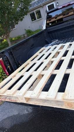 Extra long pallet ~ 7 feet 1