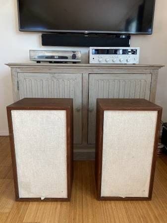 Vintage Acoustic Research AR-2ax Speakers – Original Pair – Classic AR 1
